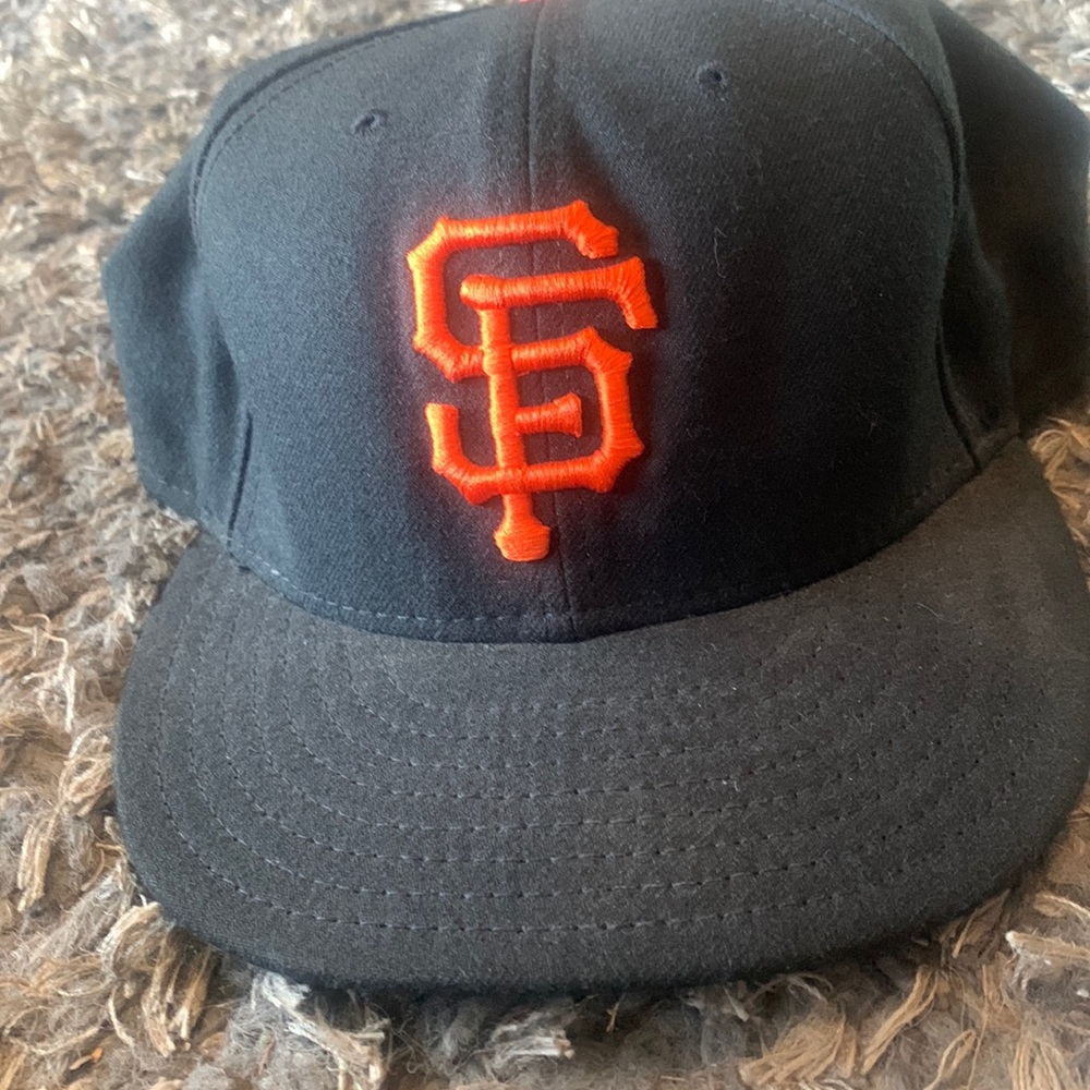 MLB New Era SF Giants hats (2)